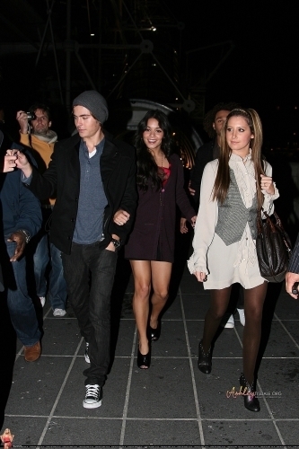 HSM3 cast leaving Georges restaurant in Paris - September 29 2008 Ashley-ashley-tisdale-2466335-333-500