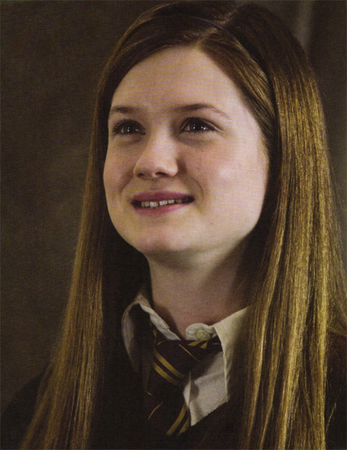 مكتبة صور لابطال فيلم هارى بوتر HBP-Ginny-Uniform-ginervra-ginny-weasley-2508420-500-649