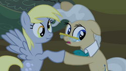 Cuál es su personje de background favorito? 250px-Derpy_Mayor_wrestling_S2E03