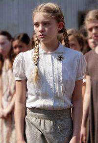 Primrose Everdeen 200px-Primrose_Everdeen_12