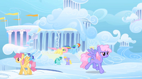 Rainbow Shine imagens 201px-City_of_Cloudsdale_S1E16