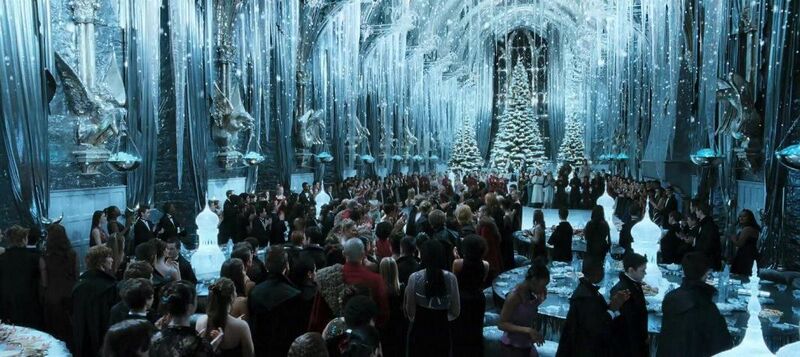 TRAMA GLOBAL: Baile de Navidad - Página 3 800px-GreatHallYuleBall