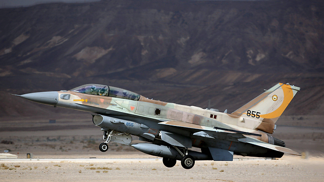 Report: Russia blocks Israeli jets over Lebanon 574744801001095640360no