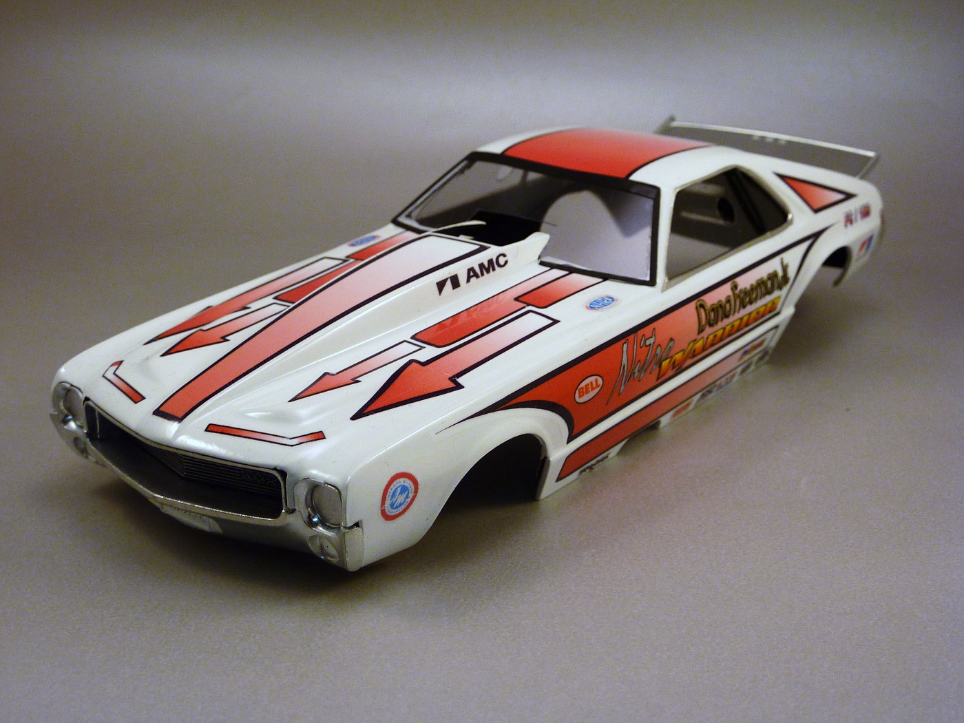 Projet Amx Funny car terminé  - Page 3 RojetFunnycarfinitioncaisse002-vi