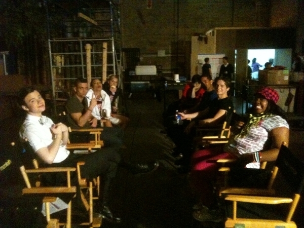 'Glee' - Set Glee-Cast-On-Set-glee-10488149-600-450