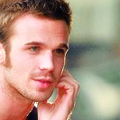 Relaciones de la dulce Sasha~ Cam-cam-gigandet-10648707-120-120