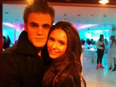 Amanda´s Fotos Nina-and-Paul-paul-wesley-and-nina-dobrev-10717048-480-360