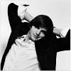 ~Cantantes, Modelos & Actores~ Ashton-ashton-kutcher-11234336-100-100