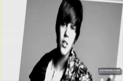 Justin Bieber Resimleri - Sayfa 2 Photoshoot-backstage-backstage-vman-justin-bieber-11552262-399-263