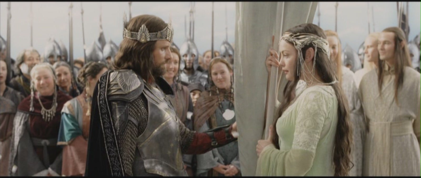 Le Seigneur des Anneaux / The Hobbit #3 Arwen-and-Aragorn-Lord-of-the-Rings-Return-of-the-King-aragorn-and-arwen-11683888-1600-677