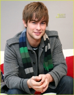 Steve Harrison Gossip-Girl-GAP-Photoshoot-chace-crawford-11711512-314-400