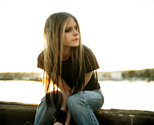 Avril Lavigne Resimler OLD-Avril-avril-lavigne-12931546-500-408