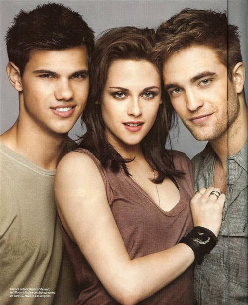 Preview of Kristen, Rob, and Taylor Ew-Scan-robert-pattinson-13292935-500-616