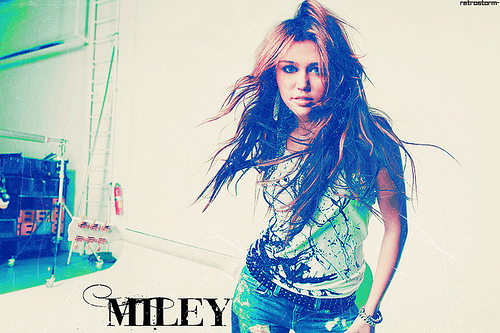    2010 Miley-Cyrus-miley-cyrus-13778684-500-333