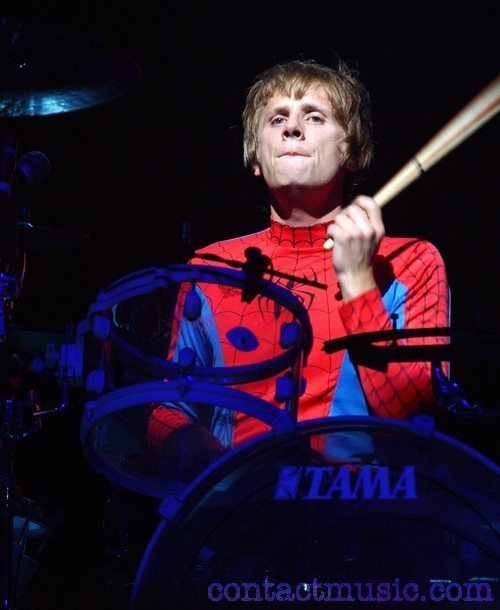 Dominic Howard. - Page 2 MUSEMUSE-muse-13906972-500-610