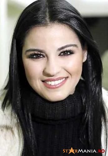 Felicidades Maite - Página 4 Maite-Perroni-maite-perroni-beoriegui-14234077-346-500