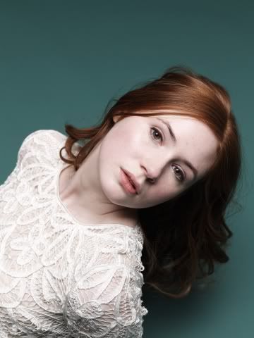 Julie's Memories and Moments Suki-Dhanda-Photoshoot-karen-gillan-14356970-360-480