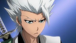 Residência do Hokage Toshiro-Hitsugaya-toshirou-hitsugata-14359871-300-169