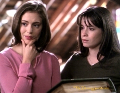 Галерия на Пайпър и Фийби - Page 5 That-70-s-episode-charmed-8557248-400-310