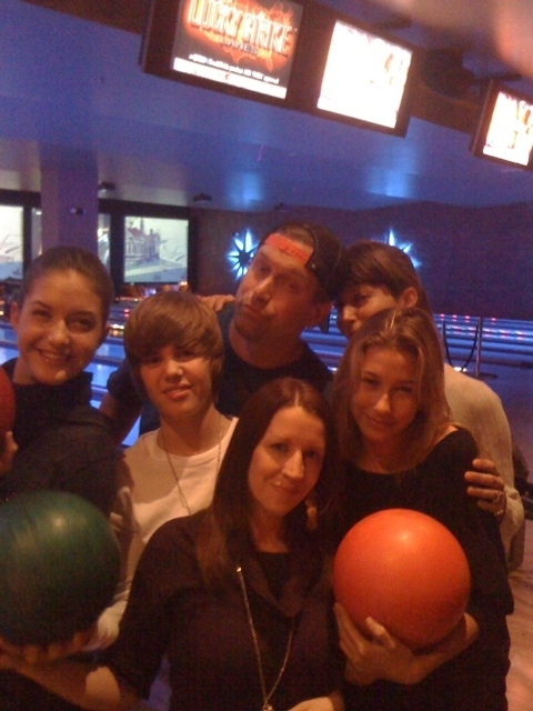 Tommy´s Fotoalbum Justin-Bowling-w-Family-justin-bieber-8674126-480-640