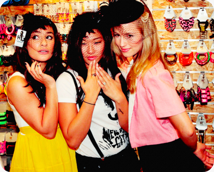 [FC] ~♥We are The Little Lambs Bitches! ♥Quinn♥/♥Dianna♥ - Página 3 Dinna-jenna-lea-dianna-agron-8687731-750-602