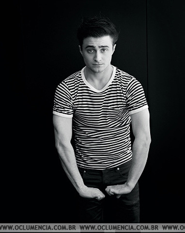 photos daniel radcliffe Attitude-daniel-radcliffe-8727025-382-480