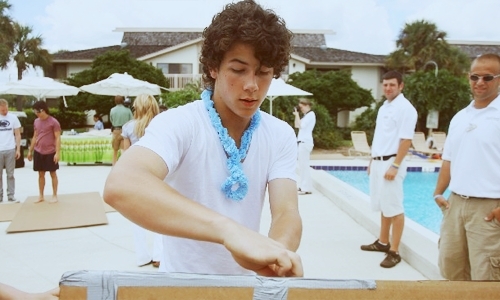 Nate's World Nick-banner-nick-jonas-8808830-500-300