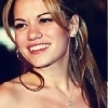 Relaciones de Ryan Bethany-Joy-Galeotti-bethany-joy-galeotti-8941273-100-100