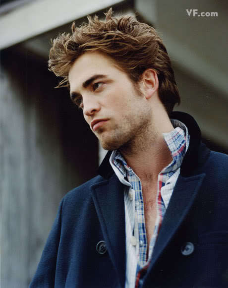 صوور خقققه لـ robert pattinson Rob-robert-pattinson-9065625-460-581