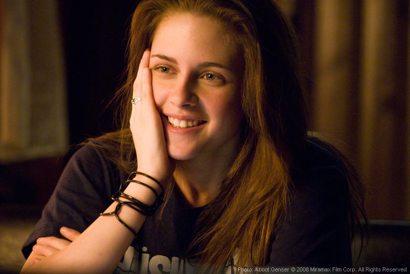 Adventureland Stills Adventureland-Stills-adventureland-9273845-800-536