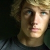 Don't Worry Be Happy » Jared Links Alex-Pettyfer-alex-pettyfer-9509598-100-100