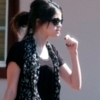 صور للمسن سيلينا  Selena-selena-gomez-9752711-100-100