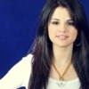 صور للمسن سيلينا  Selena-selena-gomez-9752725-100-100