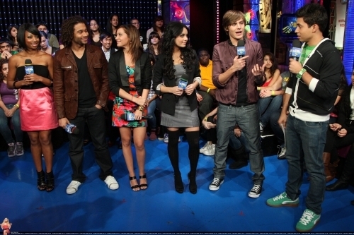 The High School Musical 3 cast visits MTV's TRL - October 21 2008 Ashley-ashley-tisdale-2661211-500-333