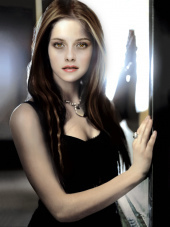 [Breaking Dawn - Part2] Bella en vampire - Page 9 Bella-as-a-vampire-twilight-series-2653449-170-227