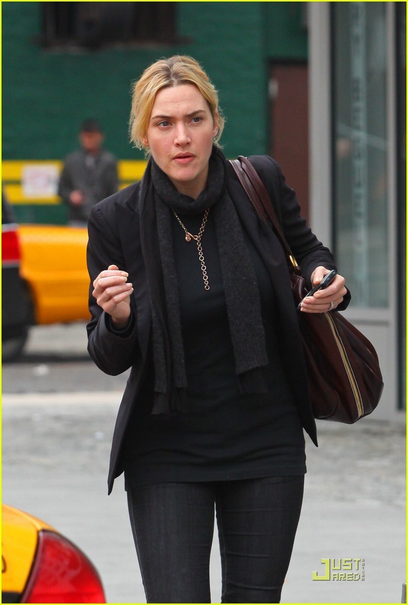 Doğal Fotoğrafları [filmler,fotoğraf çekimleri,galalar dışı] Kate-kate-winslet-2748072-825-1222