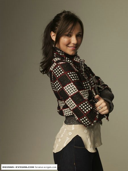 صور اانجمة BRIANA EVIGAN Briana-Step-Up-2-photoshoot-briana-evigan-3469240-451-600