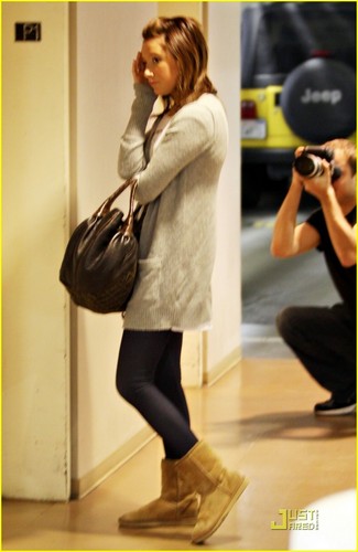 Ashley leaving a recording studio in Burbank - January 21 2009 Ashley-ashley-tisdale-3679320-325-500