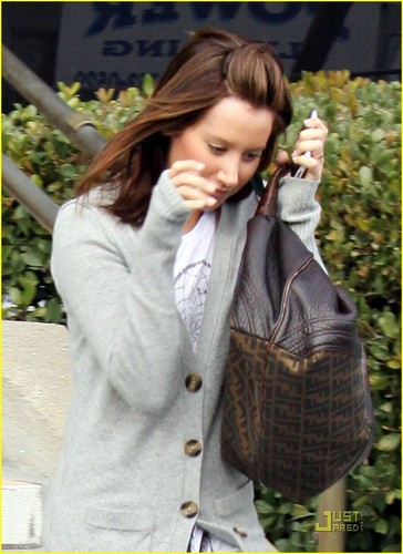 Ashley leaving a recording studio in Burbank - January 21 2009 Ashley-ashley-tisdale-3679380-364-500