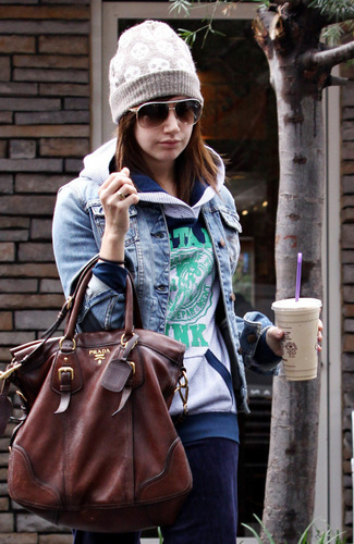 Ashley leaving Coffee Bean & Tea Leaf - January 23 2009 Ashley-ashley-tisdale-3714519-325-500