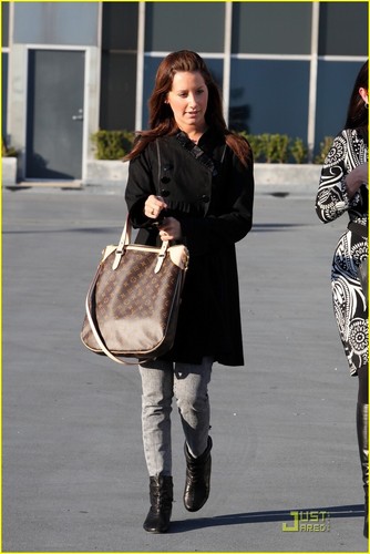 Ashley out running errands - February 10 Ashley-ashley-tisdale-4135376-334-500