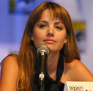 Mrs.Lautner RP Erica-Durance-erica-durance-4137280-360-353