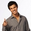  Crations de PV  Taylor-taylor-lautner-4157610-100-100