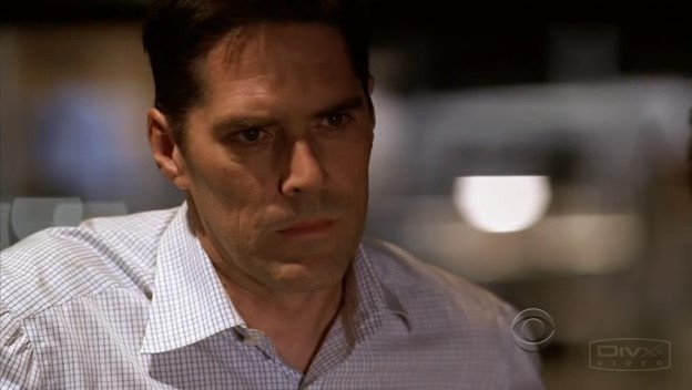 Kedvenc képeink Hotchról - Page 11 Aaron-Hotchner-ssa-aaron-hotchner-4527828-624-352