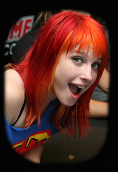 Louva Sallenger Even-More-hayley-williams-hair-4881326-400-584