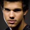 Les Basketteurs de Rue [3/4 LIBRE] Taylor-Lautner-taylor-lautner-5112856-100-100