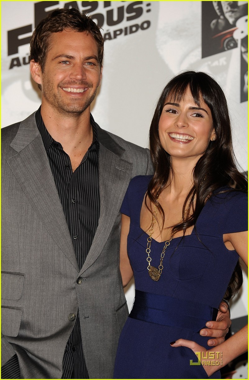 album de sammi Jordana-Fast-Furious-Madrid-Photocall-jordana-brewster-5217391-801-1222