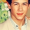 Nick Jonas cons Nick-nick-jonas-5414771-100-100