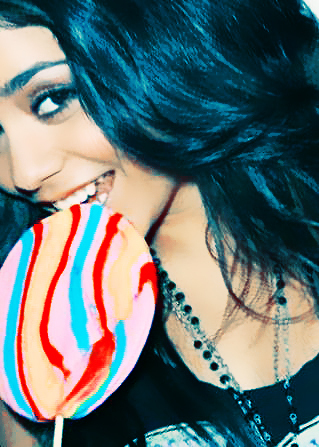 (¯°¤ [Banner]+[Design Van's Picx] ¤°¯) - Page 3 -VANESSA-vanessa-anne-hudgens-6057950-319-447