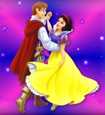 وتتوالى الحصريات (قصة حياة سنووايت) Snow-White-and-Prince-Charming-snow-white-and-the-seven-dwarfs-6014143-343-375